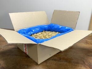 Carton de cerneaux de noix de la Drôme avec polybag alimentaire
