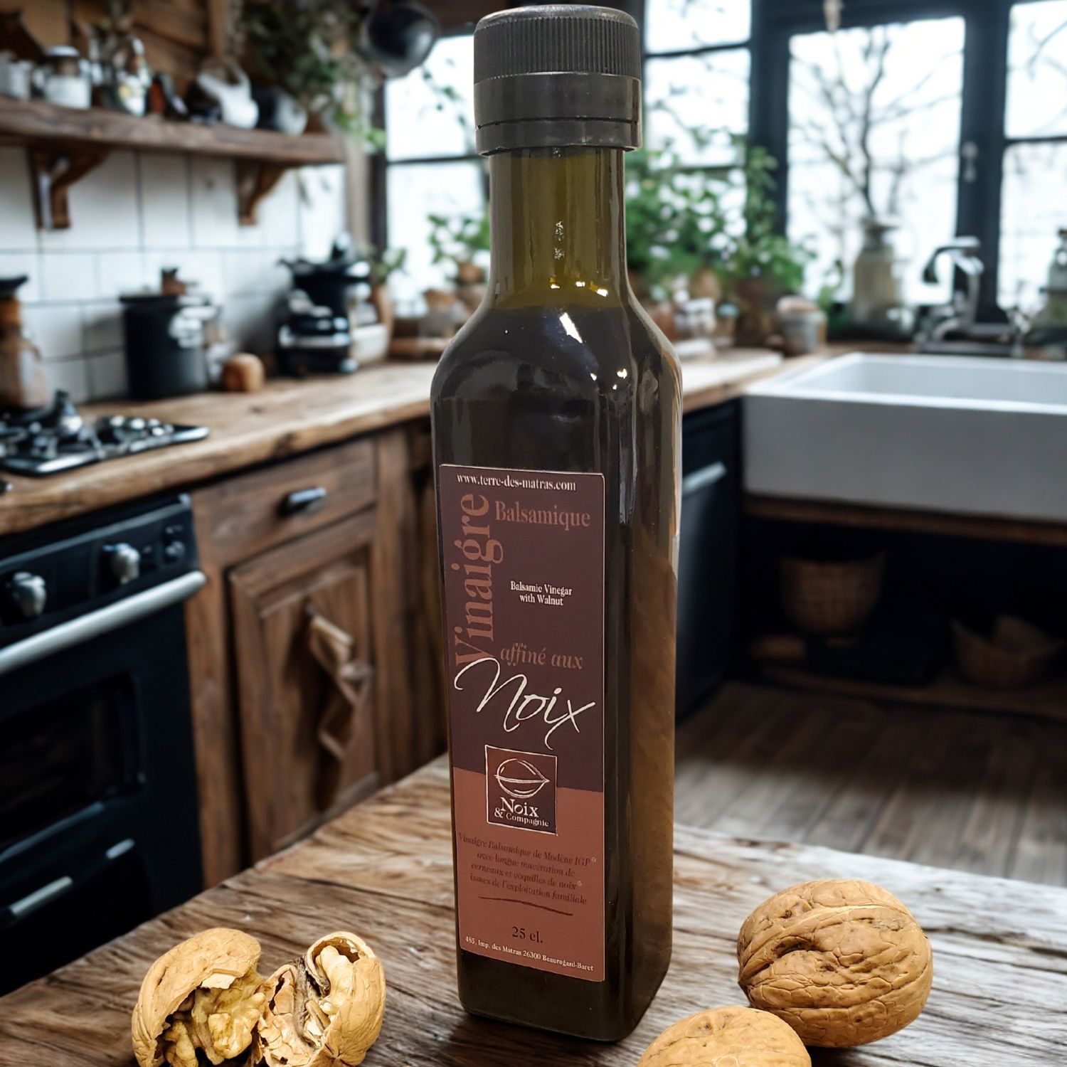 Vinaigre balsamique aux noix de la Drôme